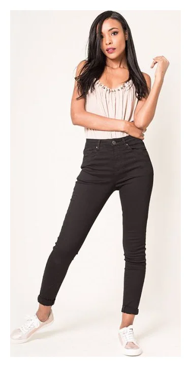 Nina Carter P109 slim