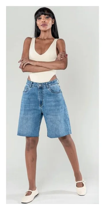 Nina Carter, basic