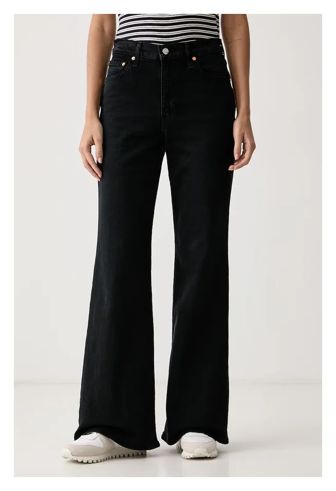 Levi's Ribcage Flare